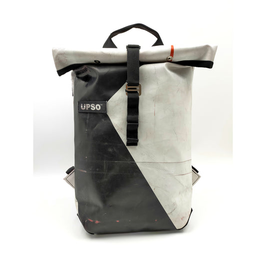 Burtonwood Backpack Small – Black/White – BWS08233