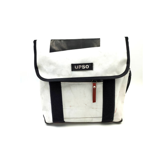 Medway Messenger Bag Small – White/Black – MM091217